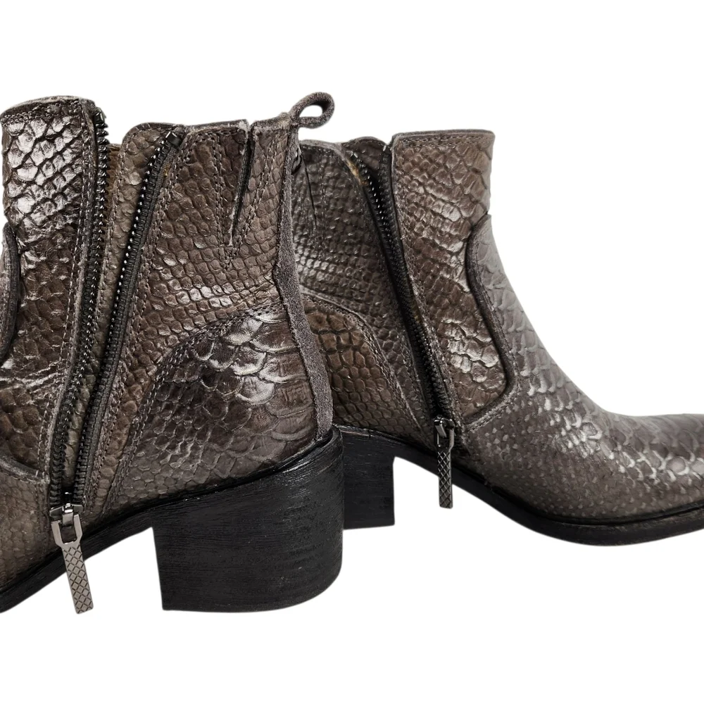 Donald J Pliner Erryn Bronze Snakeskin Leather Suede Ankle Boots Womens Size 5.5